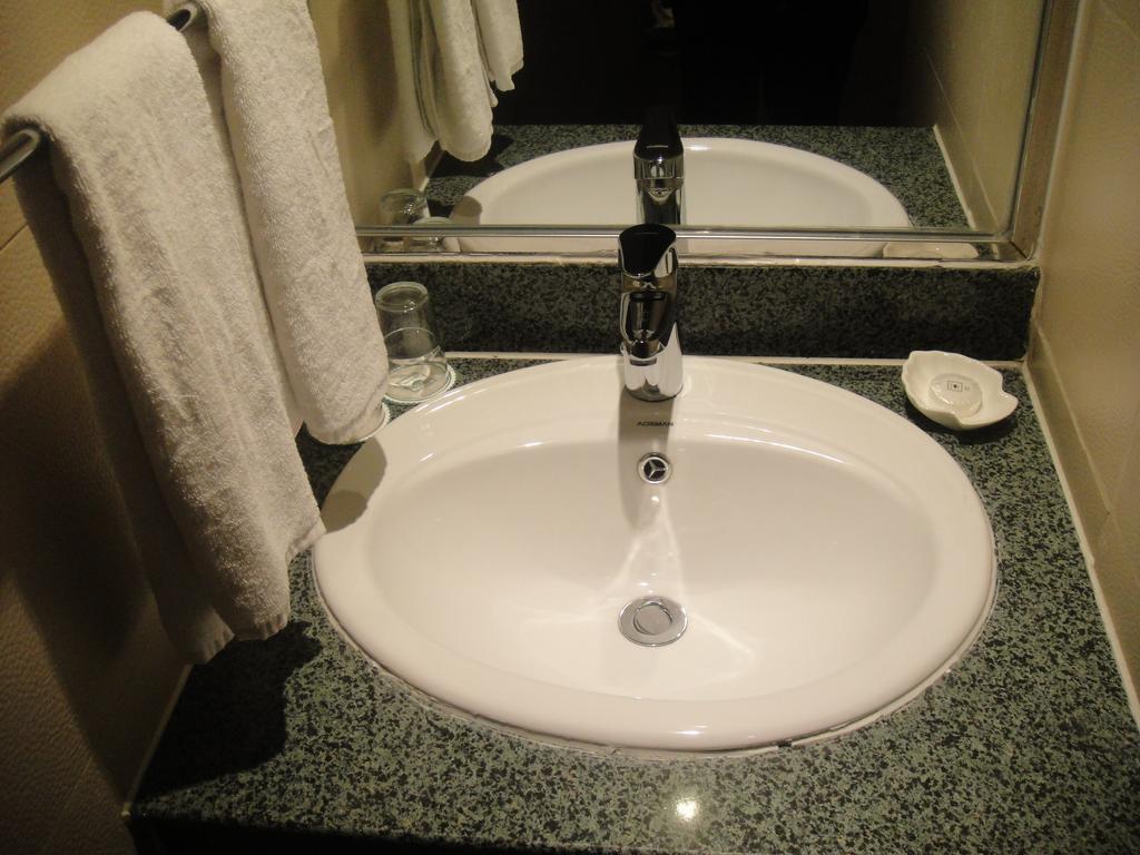 New Gloria Plaza Garden Hotel Harbin Ruang foto