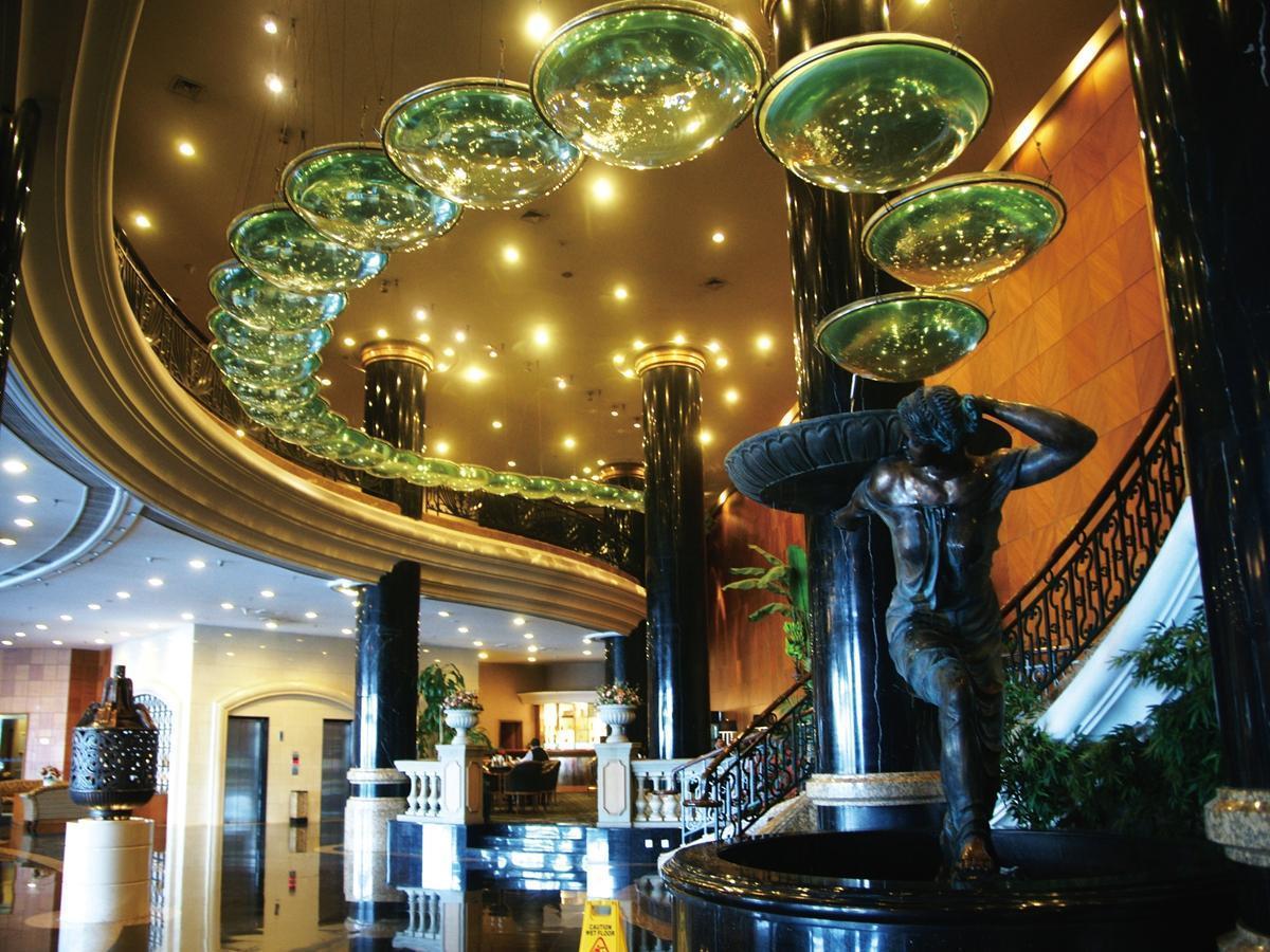 New Gloria Plaza Garden Hotel Harbin Bagian luar foto