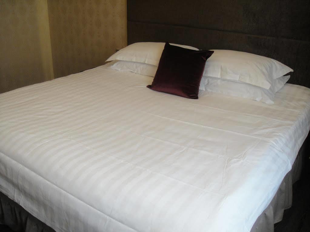New Gloria Plaza Garden Hotel Harbin Bagian luar foto