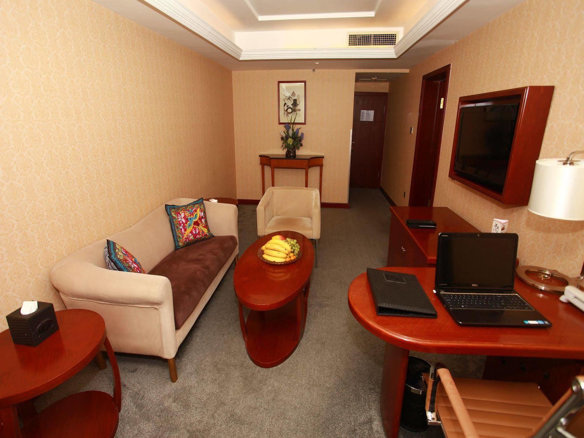 New Gloria Plaza Garden Hotel Harbin Bagian luar foto